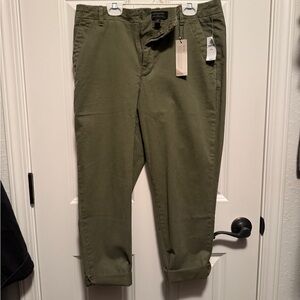 Banana Republic Women’s Khaki Chinos